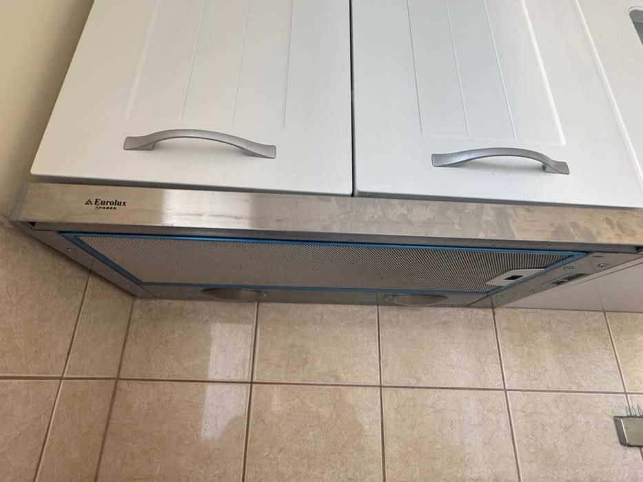 Кухня ИРИМ City 766 с уреди, допълнителни шкафове и кухненски диван