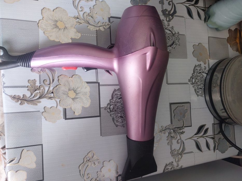 Фен для укладки волос