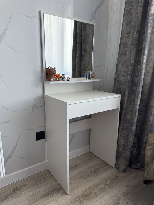 туалетный столик