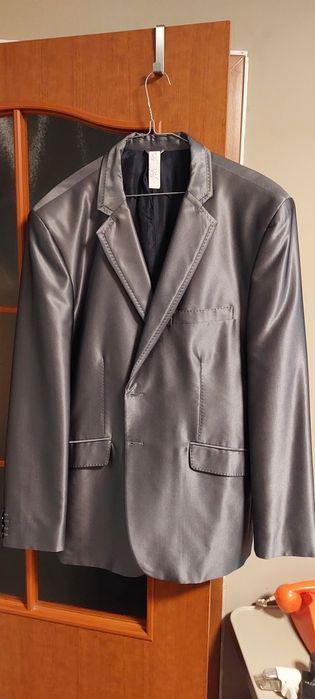 Costum bărbătesc numărul 58