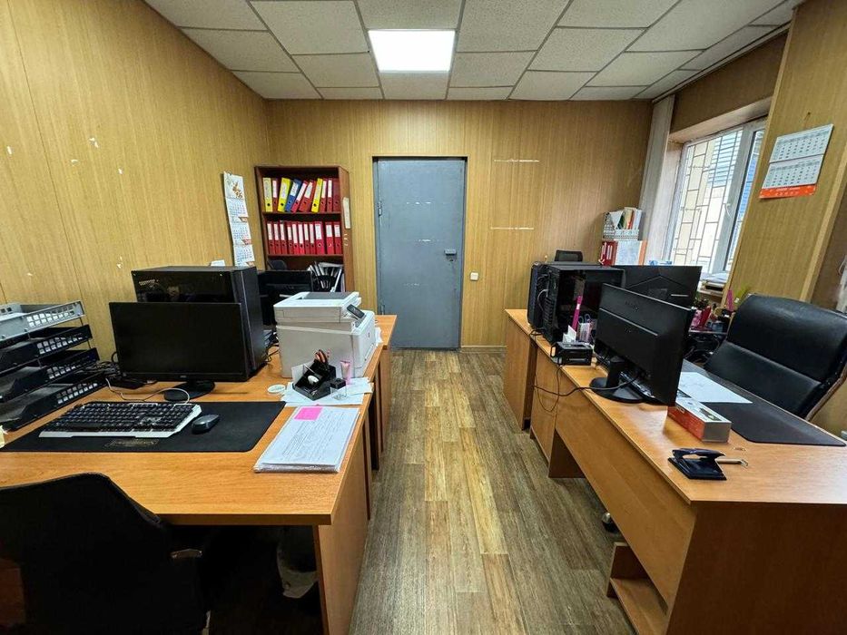 Тумба под телевизор и Мебель офисная и прочее