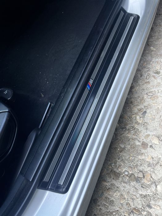 Оригинални вътрешни М прагове за бмв 3та серия Е46