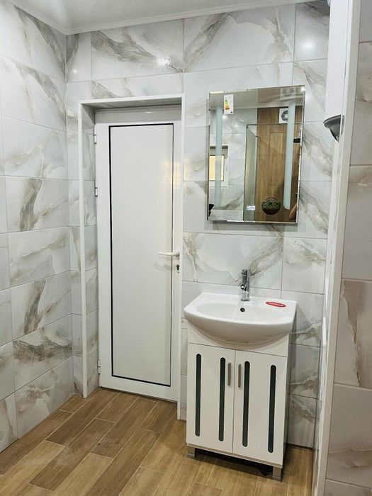 Дава се под наем Тристаен апартамент в Казанлък - 70 кв.м за 244.8 € - Снимка #1