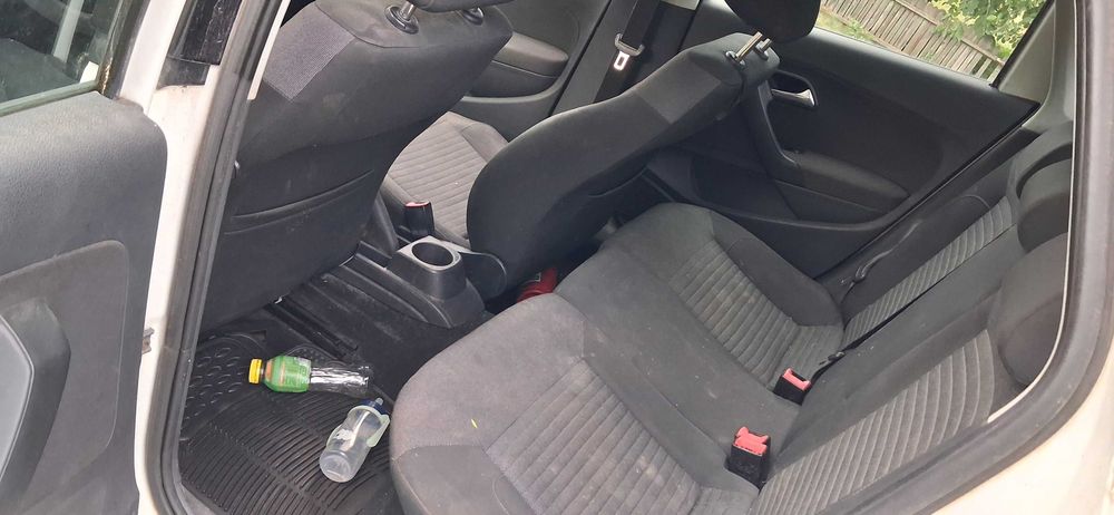 Vw polo 2012 1.6 tdi probleme la un injector mici defecte estetice
