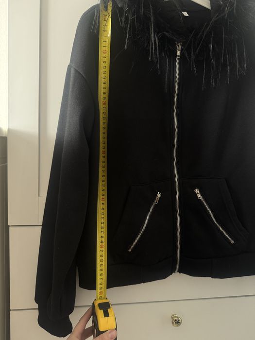 Зипка, капюшон с мехом, размер L, маломерит