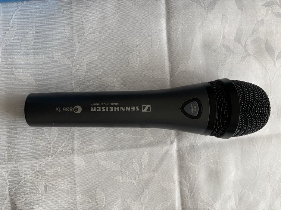 Microfon Sennheiser 835 fx Voicetone H1 Tc Helicon