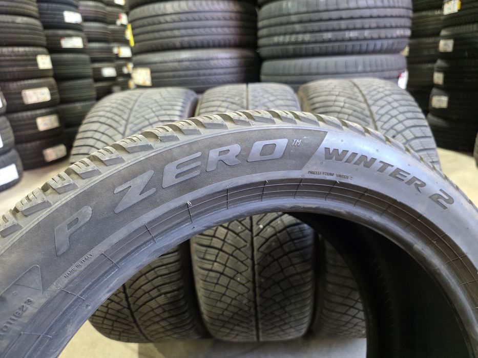 245/45/19 PIRELLI 4бр