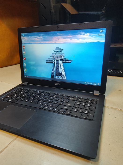 Продам ноутбук Acer Core i3 7020U