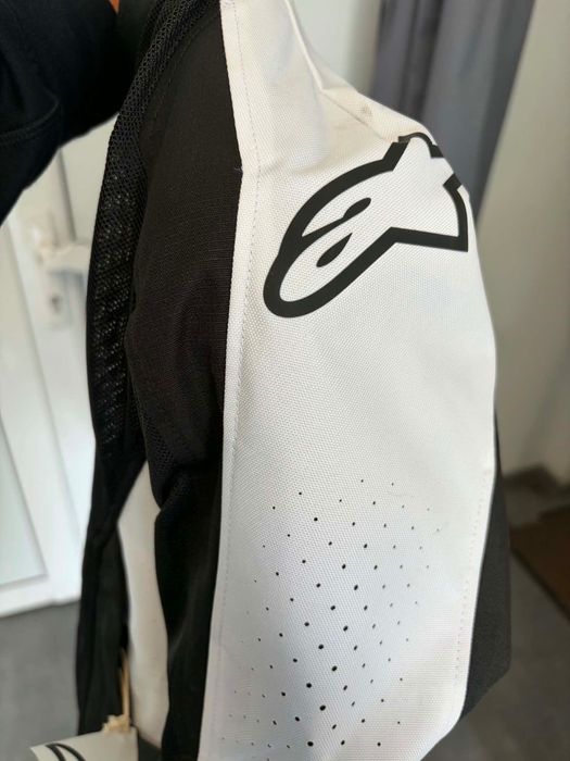 Alpinestars Viper V4 AIR Black and White