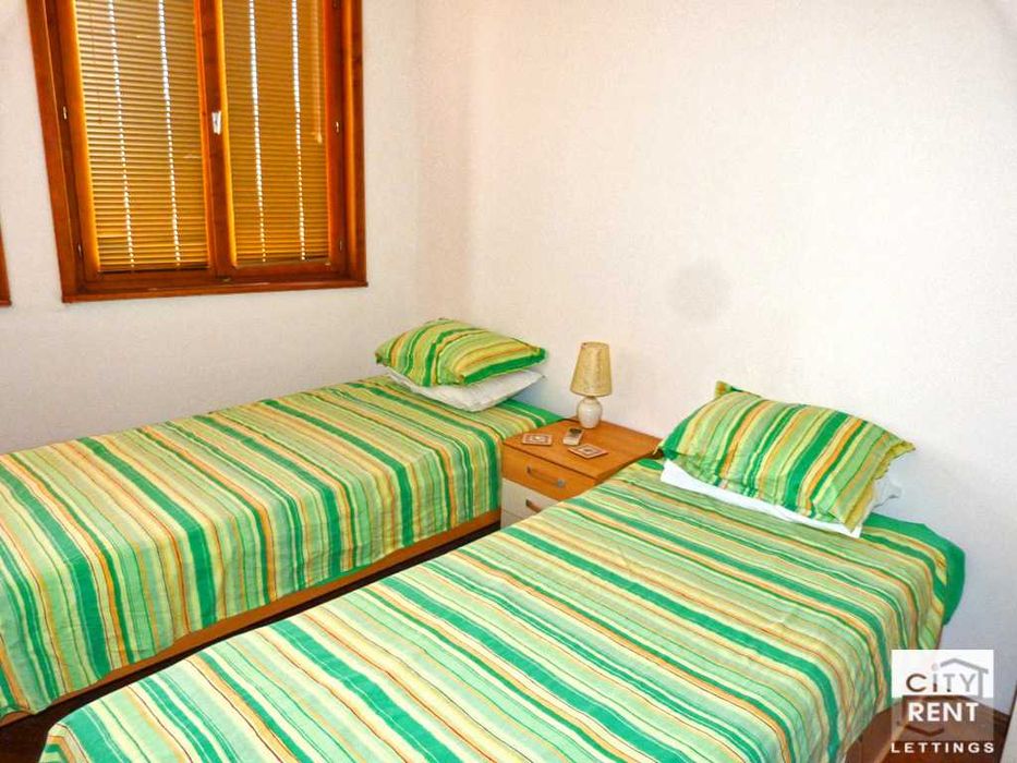 Дава се под наем Етаж от къща в Велико Търново, Център - 100 кв.м за 330 € - Снимка #7