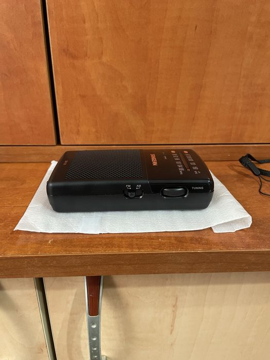 Radio portabil Sangean SR-35