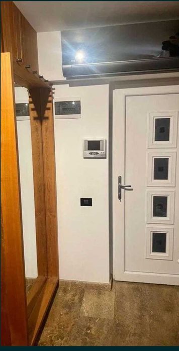Vând apartament 3 camere decomandat ultracentral