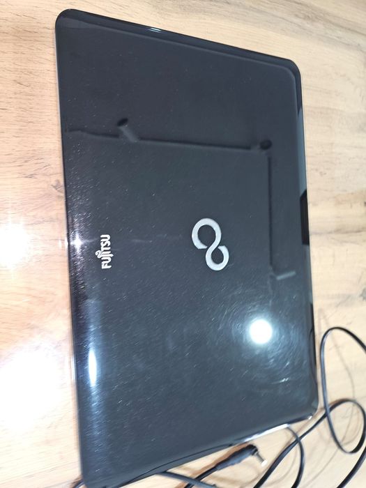 Продается ноутбук