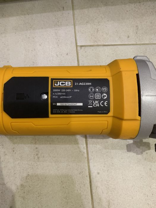 Ъглошлайфи JCB 21-AGTPK