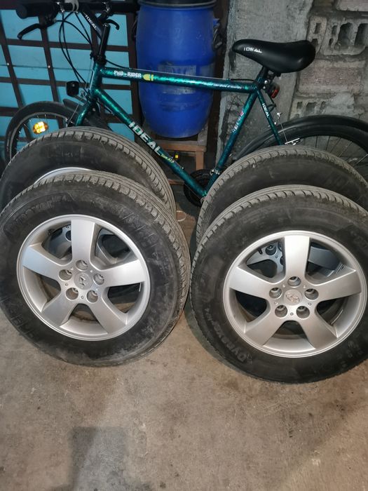 Гуми с джанти за хюндай