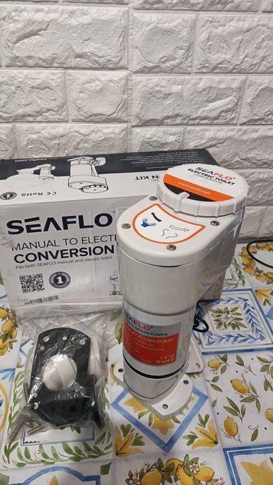 Kit conversie manuală-electrică Seaflo pt. toaletă marină (SFMTP1-02)