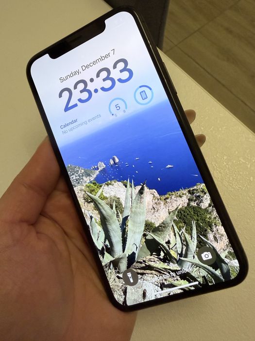 iPhone 11 Pro – 64 GB – impecabil