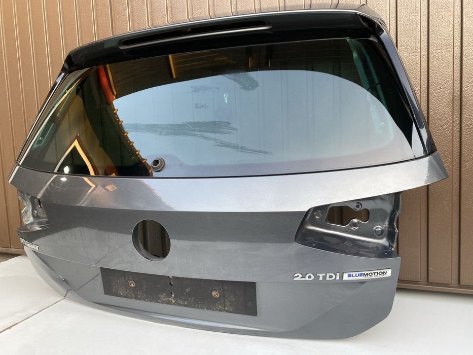 Haion vw Passat B8 Combi/break 2015-2022 cod de culoare LR7H