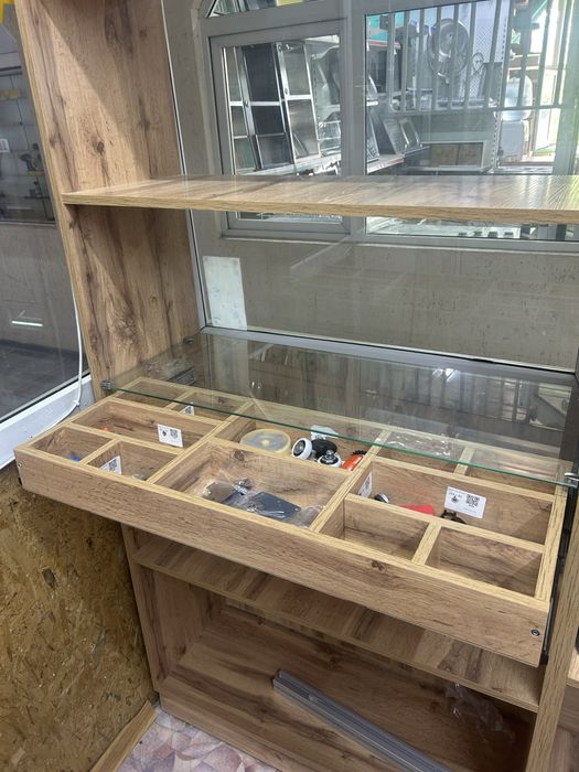 Шкафы витрины из Лдсп открытые