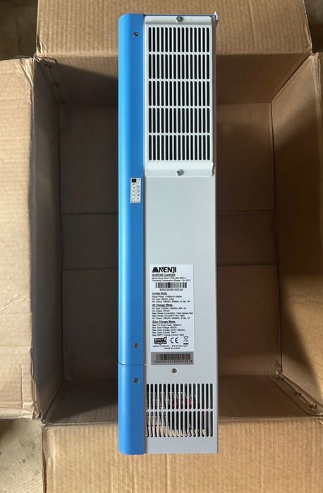 Соларен инвертор, хибриден, паралелен, 11kw