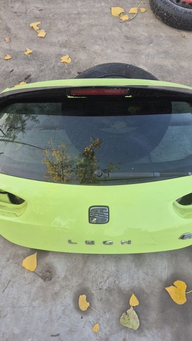 Оригинален Багажник За Сеат Леон 1P FR 2008- 2012г