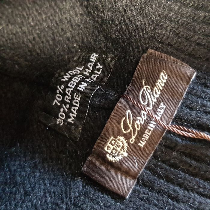 Set Caciula si Fular L o r o P i a n a din lana