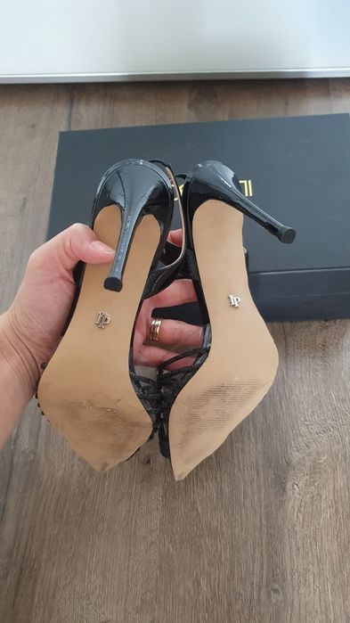 Stiletto Il passo,  piele lacuita, toc 9cm
