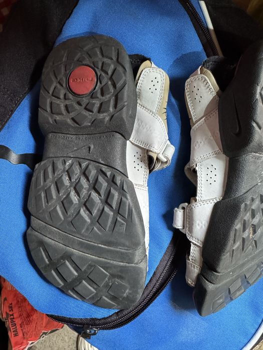 Vand sandale nike