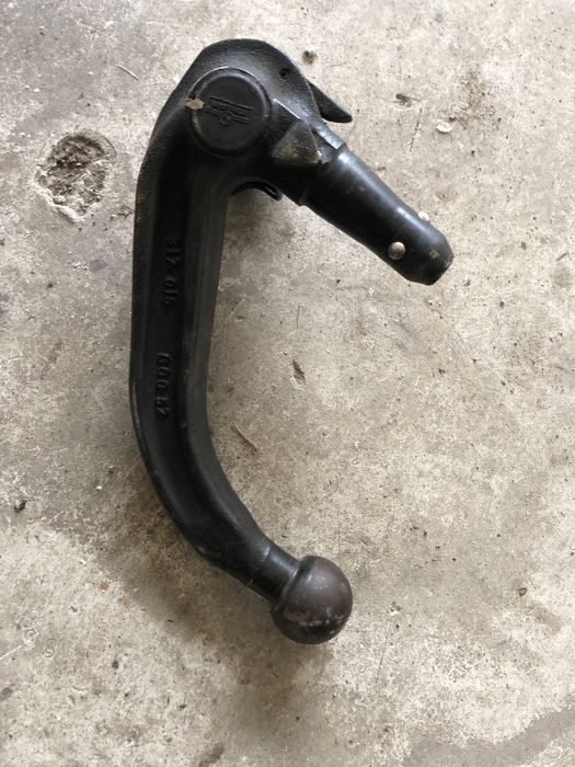 Оригинален теглич за Ауди А6 Алрод