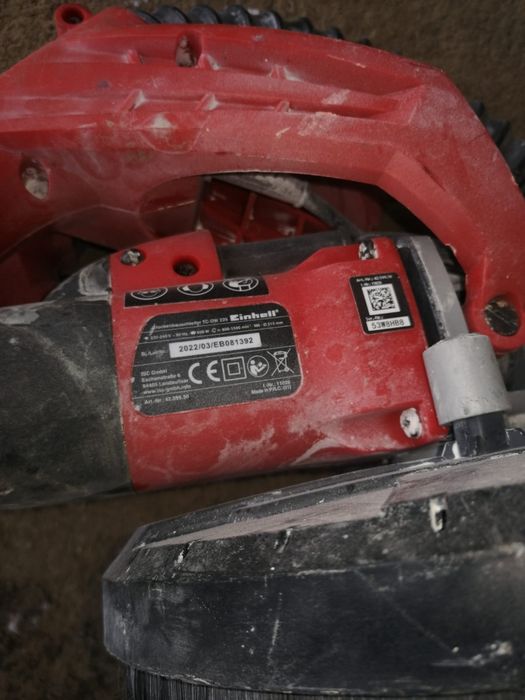 Mașină de tăia plăci ceramice