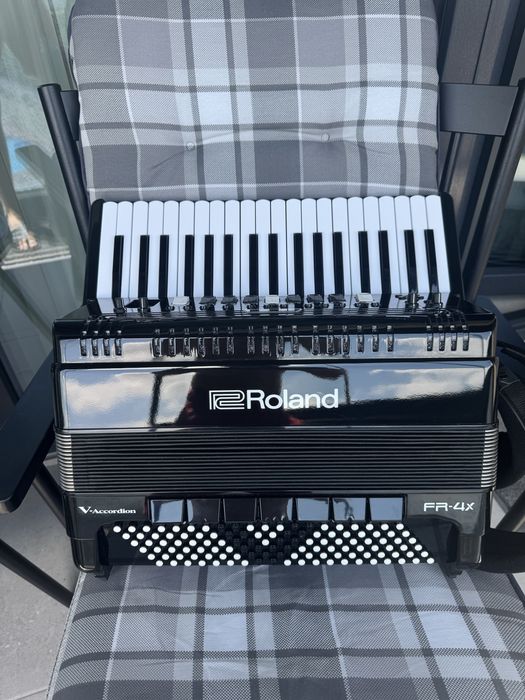 Acordeon digital Roland FR-4X