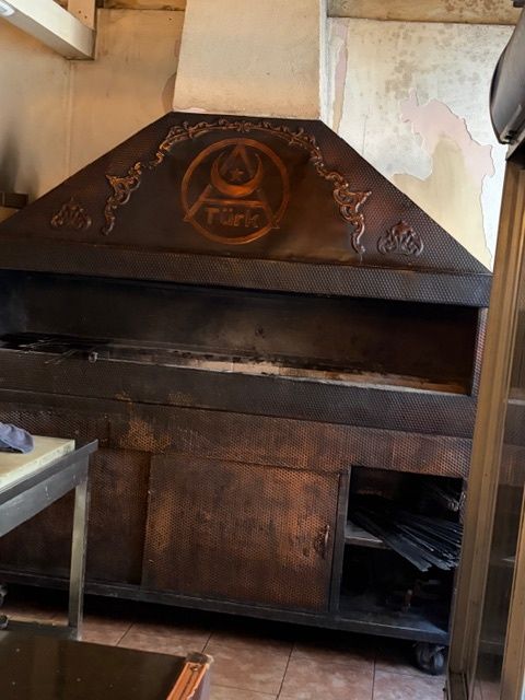 Foișor/terasă restaurant din lemn și termopan