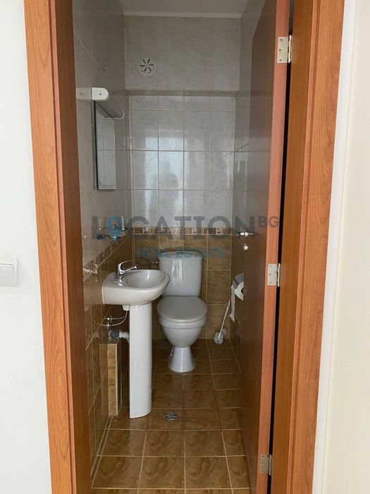 Продава се Тристаен апартамент в с. Божурец, Област Добрич - 120 кв.м за 409 €/кв.м - Снимка #5