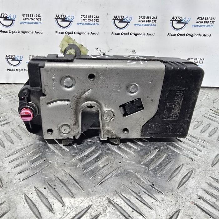 Broasca usa stanga spate Opel Vectra C facelift