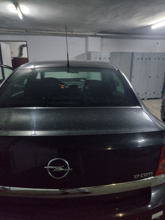 Opel Astra h 1,7 an2012