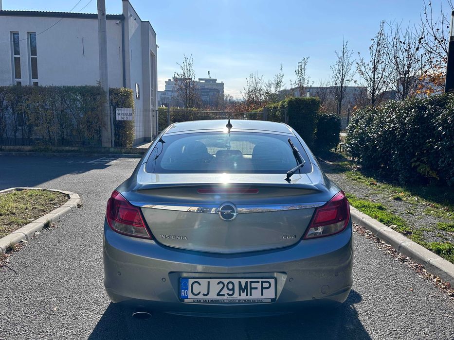 Opel Insignia 2.0 CDTI 2010