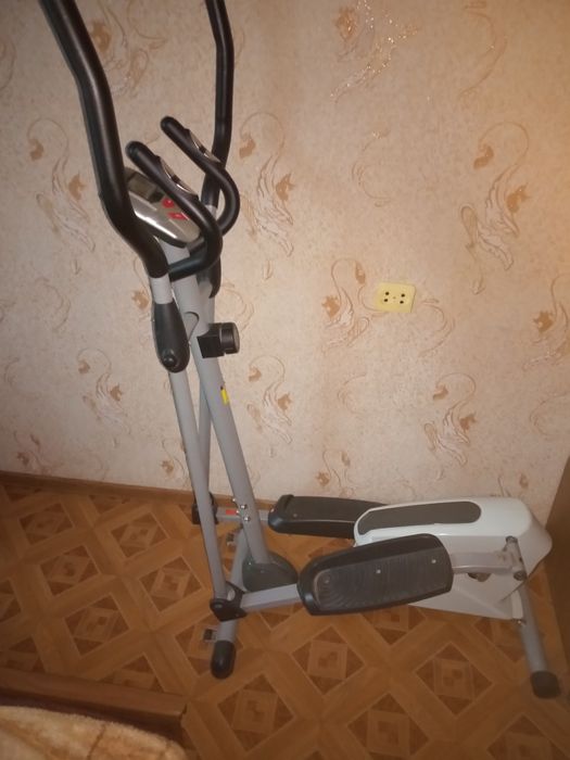 Эллиптический тренажер