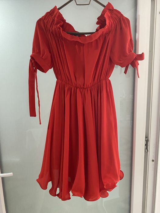 Rochie rosie de vara