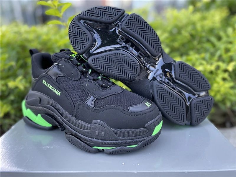 Balenciaga Triple S - Dark Grey/Grey/Black