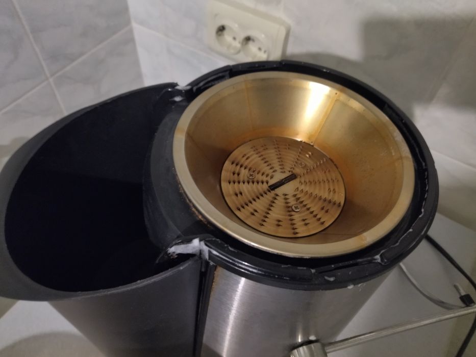 Сокоизтисквачка купена от Метро