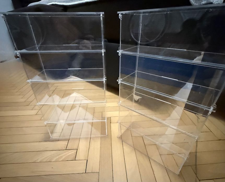 1+1 Rafturi 5 nivele pentru mini-expozitie