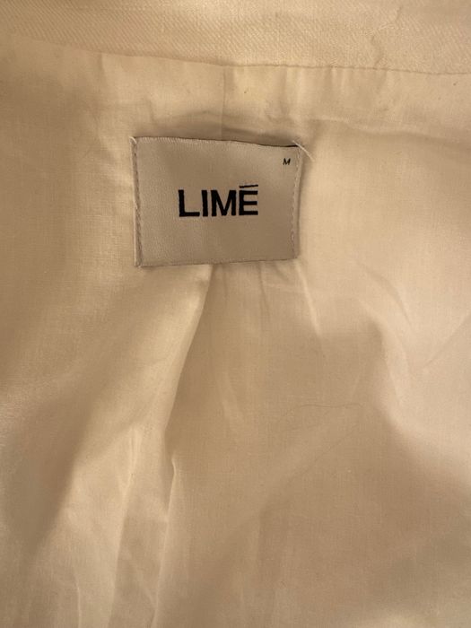 Продам два пиджака! Один Lime