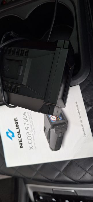 Продам Неолайн 9700s гибрид в идеалном состоянии.