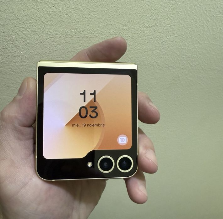 Samsung Z Flip 6 , Yellow, 512GB , perfect