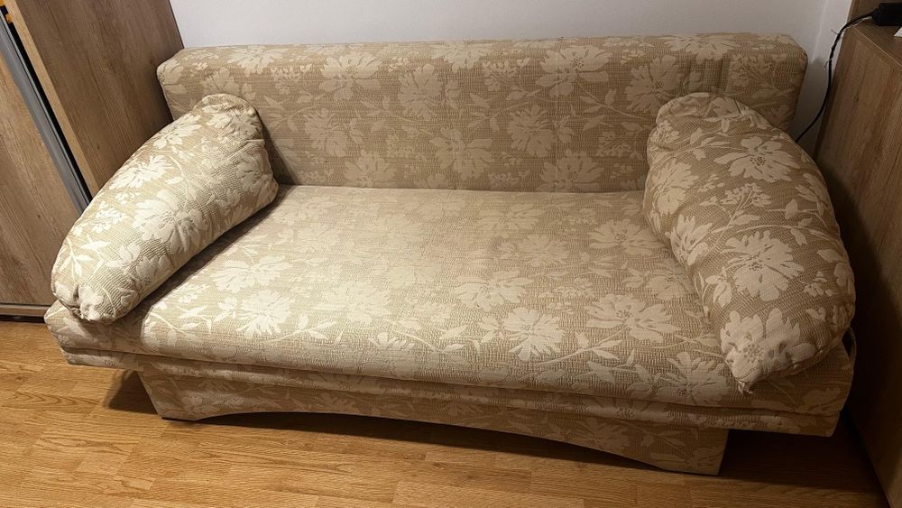 Canapea extensibilă 200x180, cu ladă depozitare