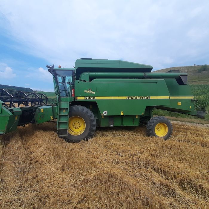 Combina john deere