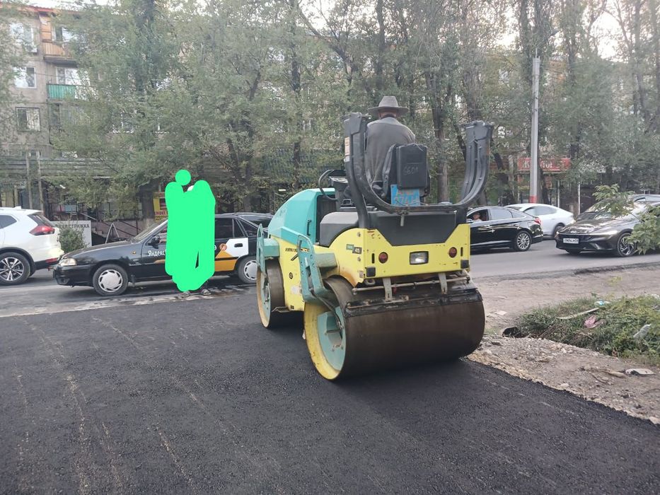 Укладка асфальта,благоустройство территории.
