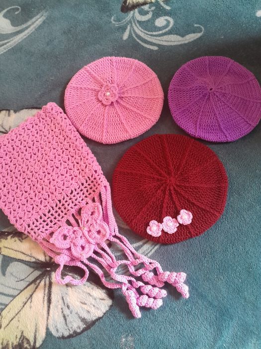 Se realizează pe diferite modele și culori