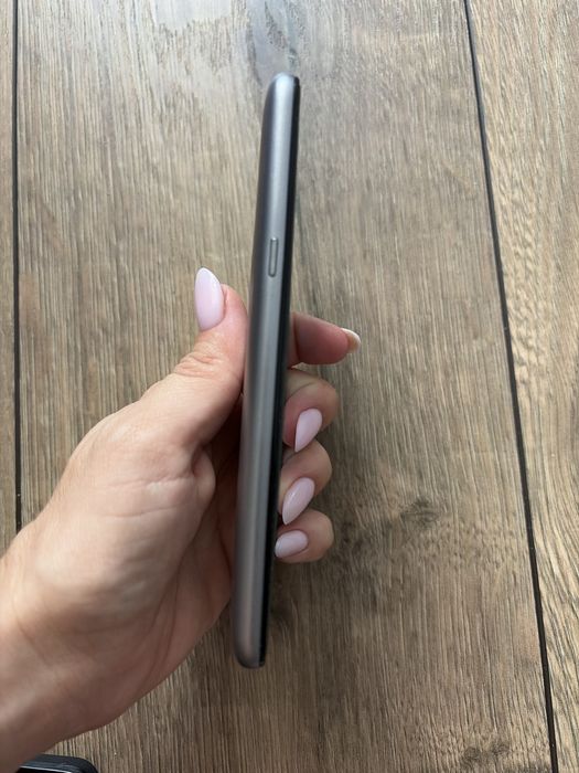 Huawei Y6  2017 година двусимов