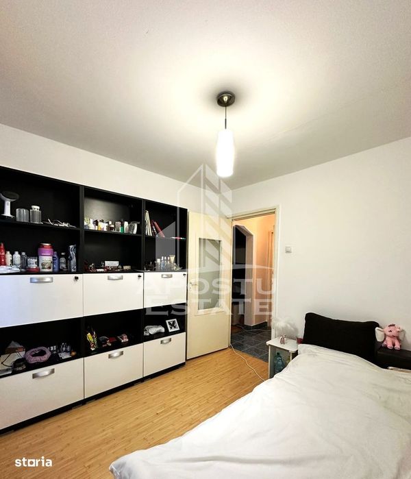 Apartament cu 3 camere, de vanzare, in zona Fortuna, Arad — fotografia 3